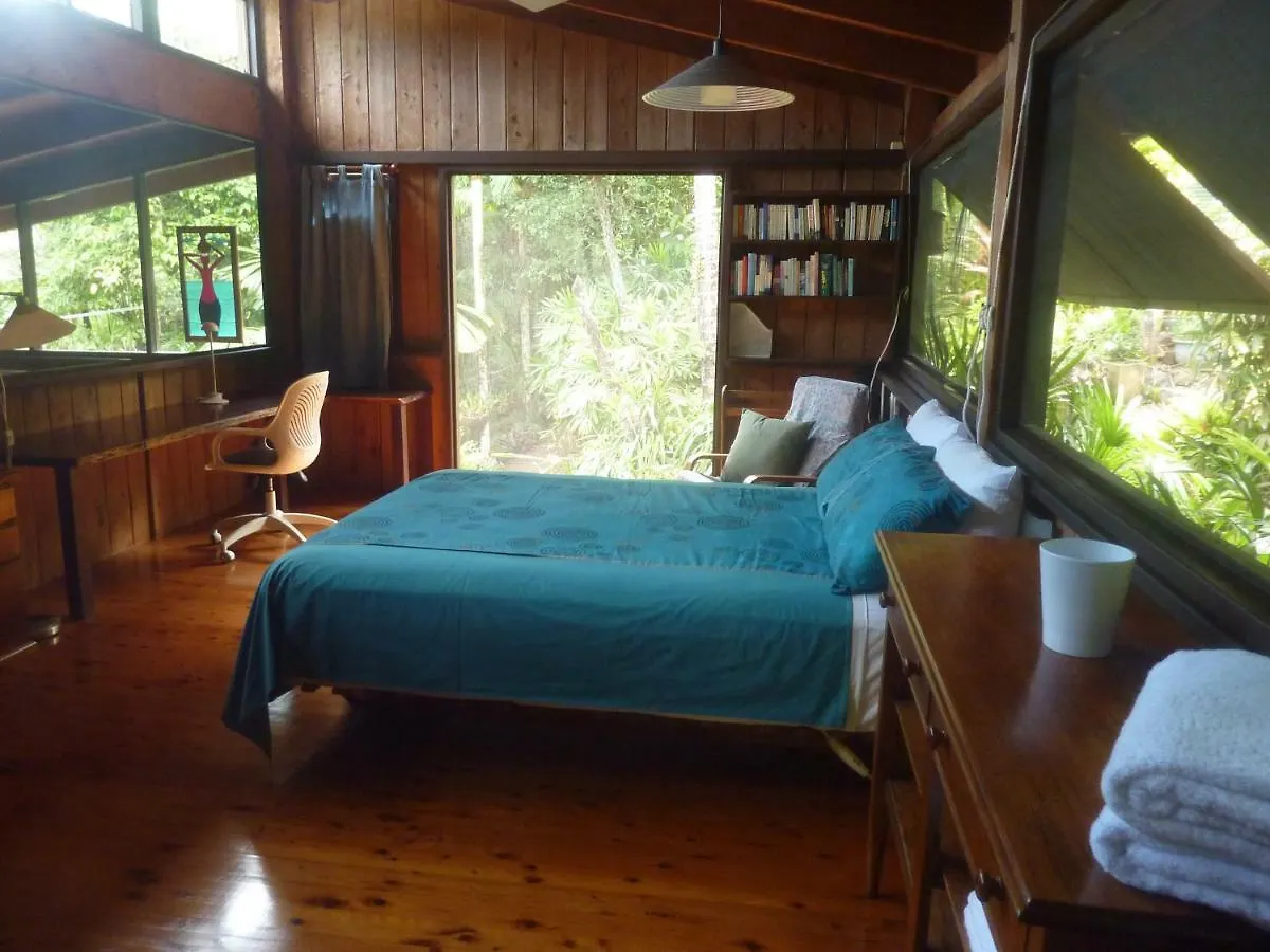 Daintree Holiday Homes - The Folly Diwan 0*,
